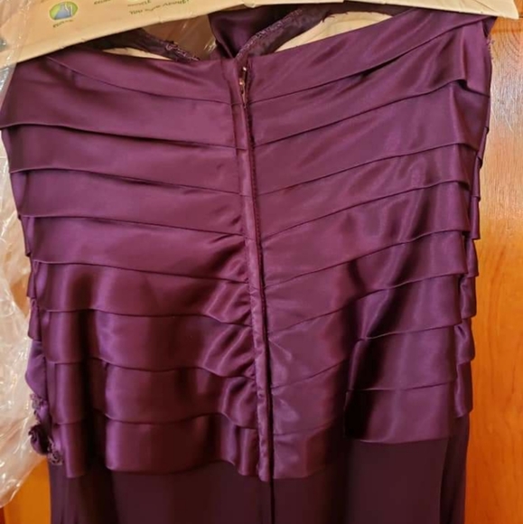 CM Couture Gown - Picture 4 of 6